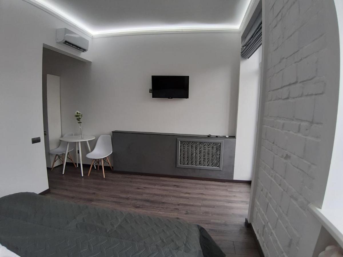 Яркая История Apartment Kiev Luaran gambar